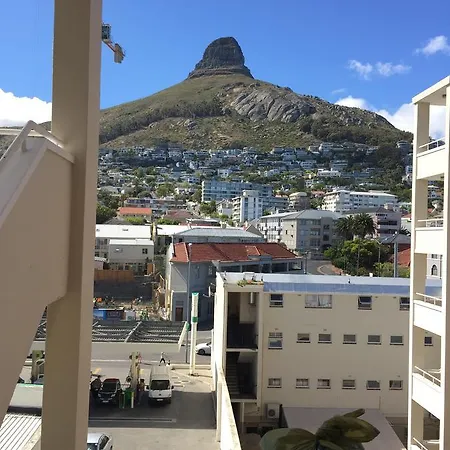 Backup-Powered Bantry Bay View 2 Bed Apartment Cape Town Exterior photo