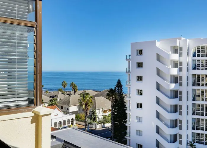 Backup-Powered Bantry Bay View 2 Bed Apartment