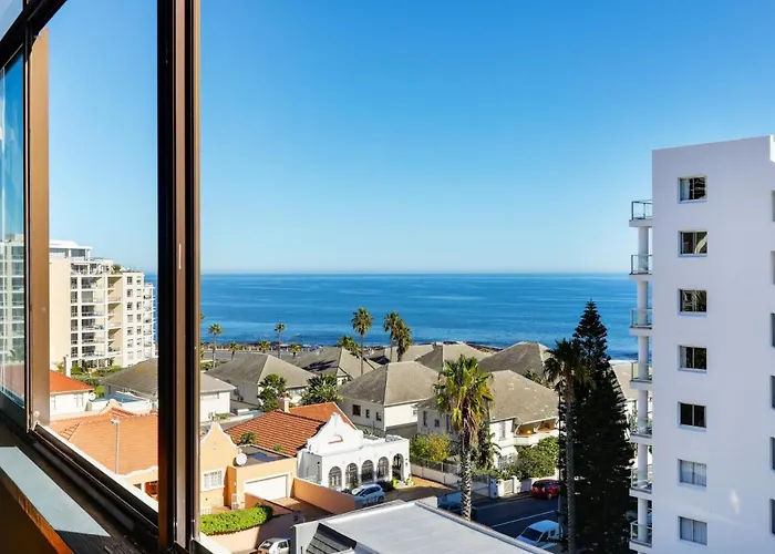 Backup-Powered Bantry Bay View 2 Bed Apartment